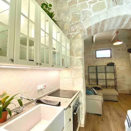 Cosy Traditional Maltese Ferienhaus *