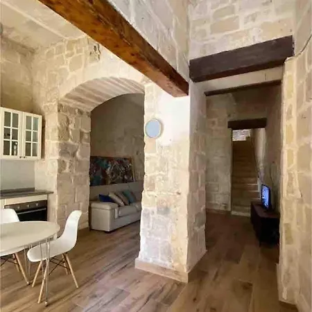 度假居 Cosy Traditional Maltese 阿塔德