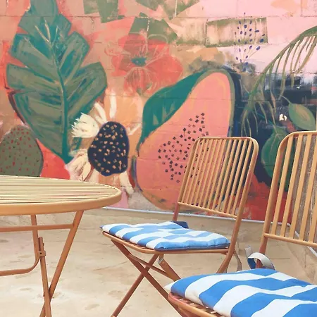 Cosy Traditional Maltese 別荘