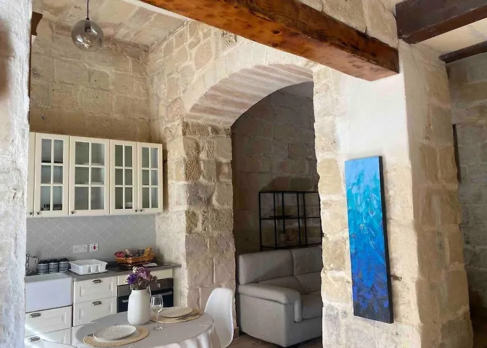 Dom wakacyjny Cosy Traditional Maltese *