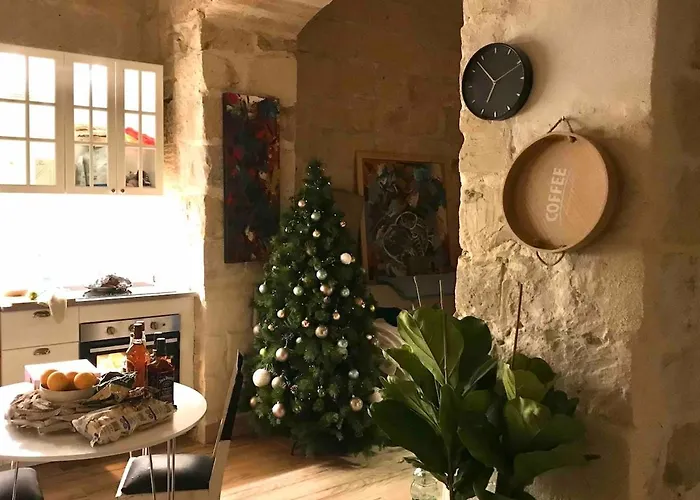 Dom wakacyjny Cosy Traditional Maltese *